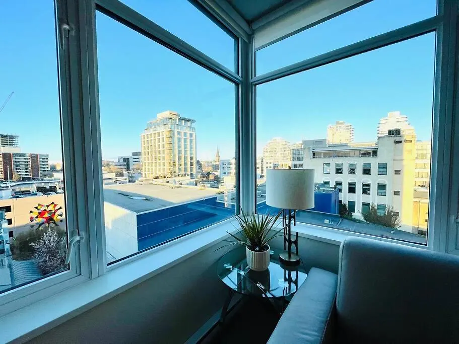 Lovely Downtown 2 Bedroom Condo With Free Parking Victoria 0*,