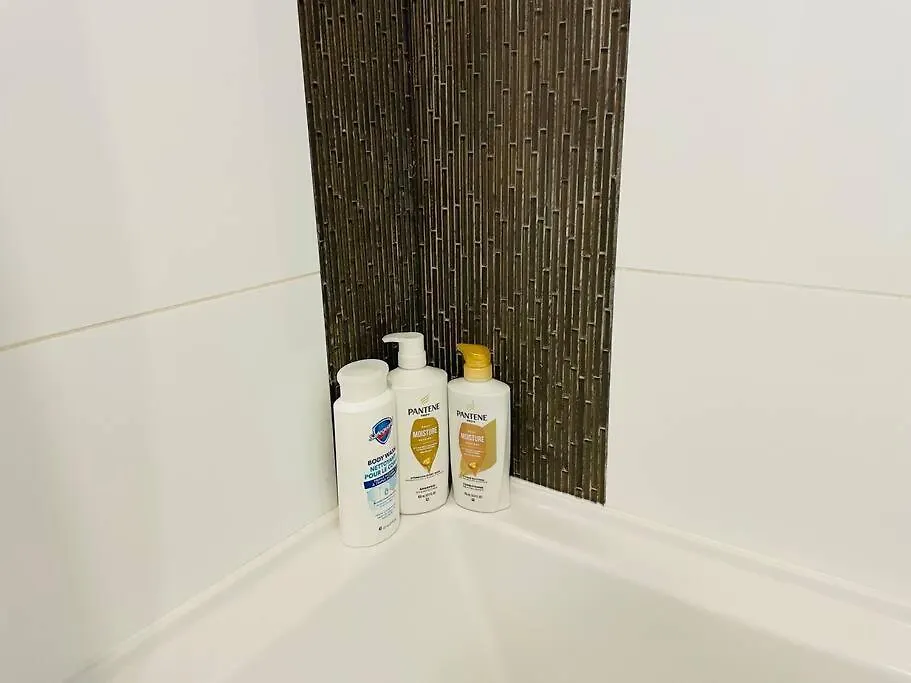 Apartment Lovely Downtown 2 Bedroom Condo With Free Parking Victoria Canada